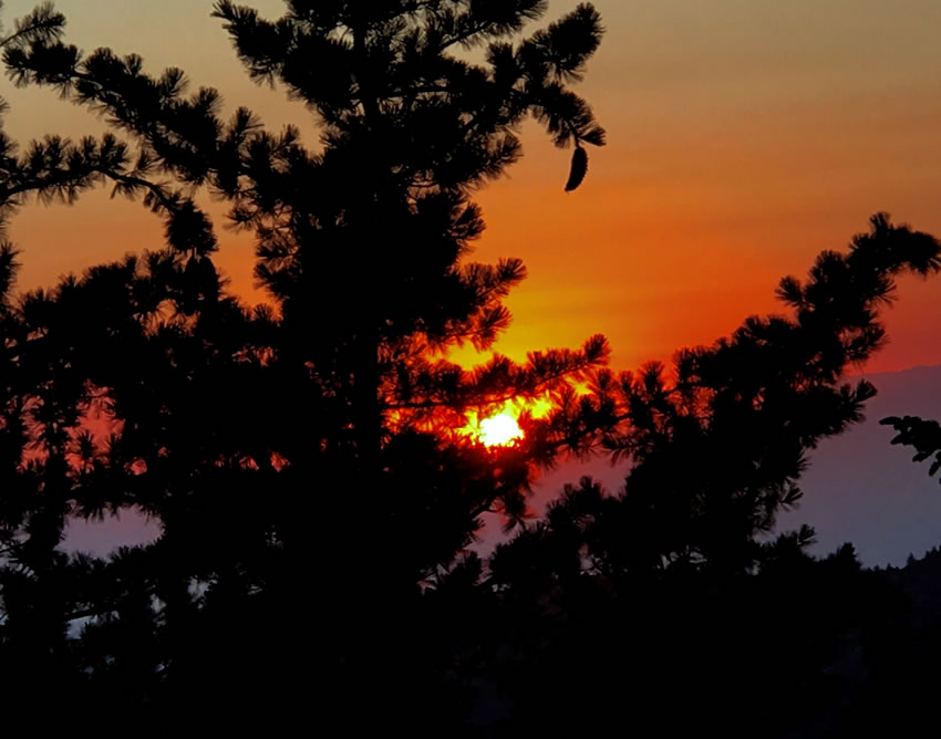 Shangrila Sunset by Jack Eadon